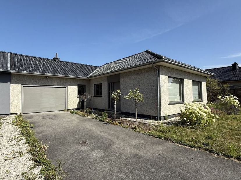 Maison à vendre
                    à 9700 Ename